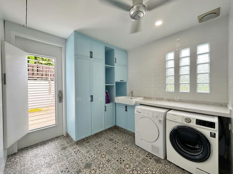 Rumah Berkembar untuk Dijual di Kajang (Selangor) - Aishah Rosnam - Laundry Area - PropertyGuru.com.my