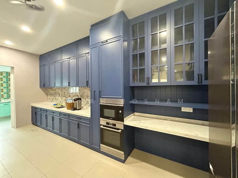 Rumah Berkembar untuk Dijual di Kajang (Selangor) - Aishah Rosnam - Dry Kitchen - PropertyGuru.com.my