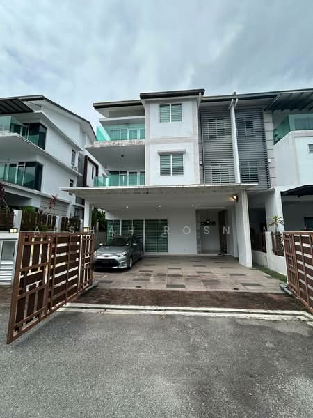 Rumah Berkembar untuk Dijual di Kajang (Selangor) - Aishah Rosnam - PropertyGuru.com.my