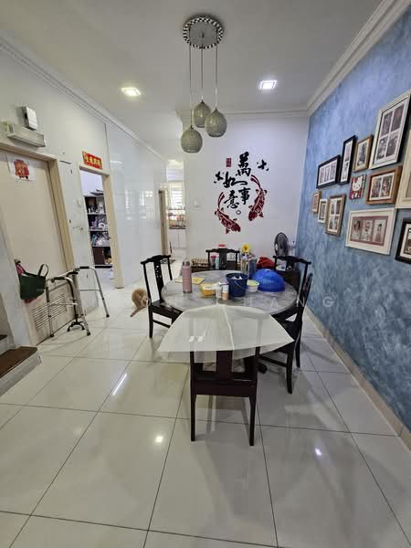 Rumah Teres 3 Tingkat untuk Dijual di Shah Alam (Selangor) - Simon Chang - Dining Room - PropertyGuru.com.my