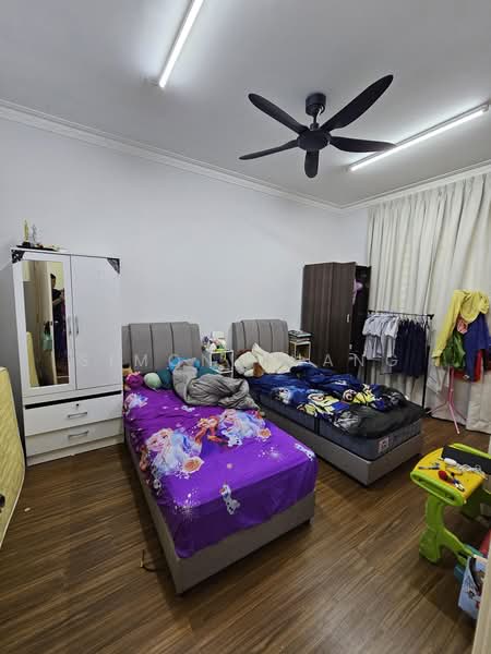Rumah Teres 3 Tingkat untuk Dijual di Shah Alam (Selangor) - Simon Chang - Bedroom - PropertyGuru.com.my