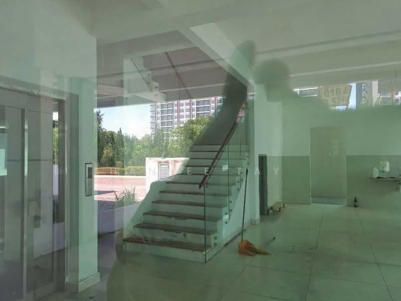 Rumah Teres 3 Tingkat untuk Dijual di D'Island (Puchong) - Hannee Tay - Entrance - PropertyGuru.com.my