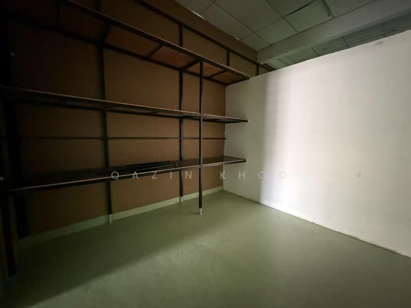 Shop for Sale in Kelebang (Ipoh) - Qazin Khoo - Interior - PropertyGuru.com.my