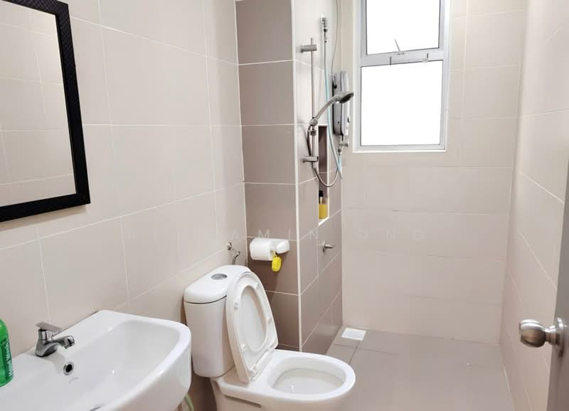 Condominium for Sale at The Aliff Residences (Alif Utama) - Benjamin Ong - Bathroom - PropertyGuru.com.my