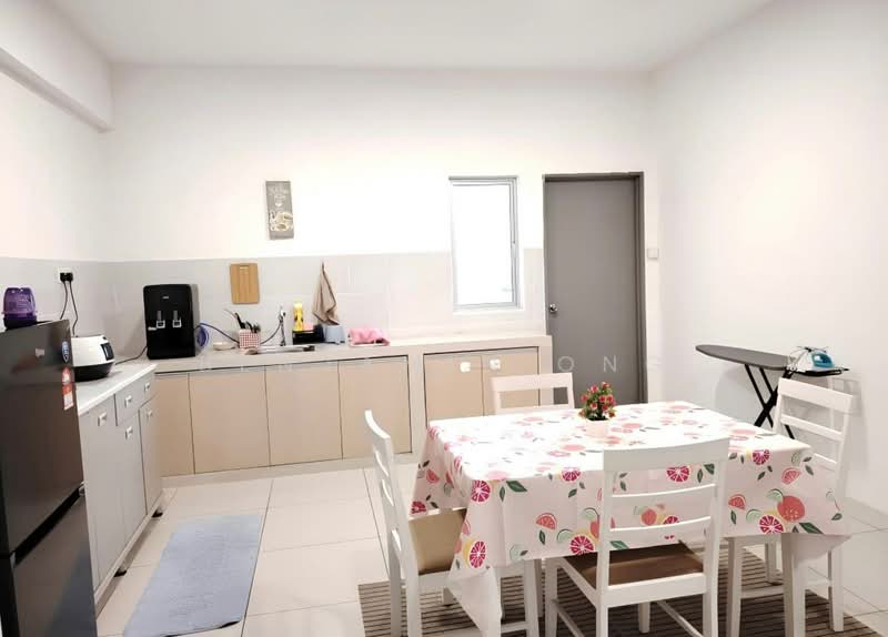 Condominium for Sale at The Aliff Residences (Alif Utama) - Benjamin Ong - Kitchen - PropertyGuru.com.my
