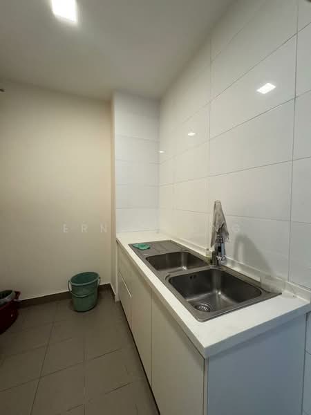 Service Residence for Rent at Isola - Ernest Ong - Kitchen - PropertyGuru.com.my