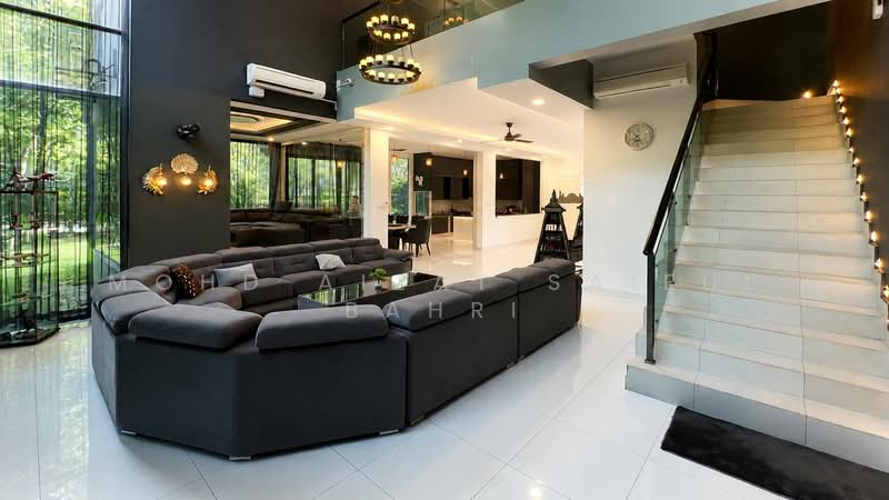 Rumah Teres 3 Tingkat untuk Dijual di Bandar Nusaputra (Puchong) - Mohd Aizat Saiful Bahri - Living Room - PropertyGuru.com.my
