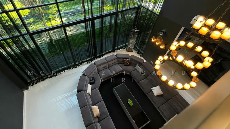 Rumah Teres 3 Tingkat untuk Dijual di Bandar Nusaputra (Puchong) - Mohd Aizat Saiful Bahri - Living Room - PropertyGuru.com.my