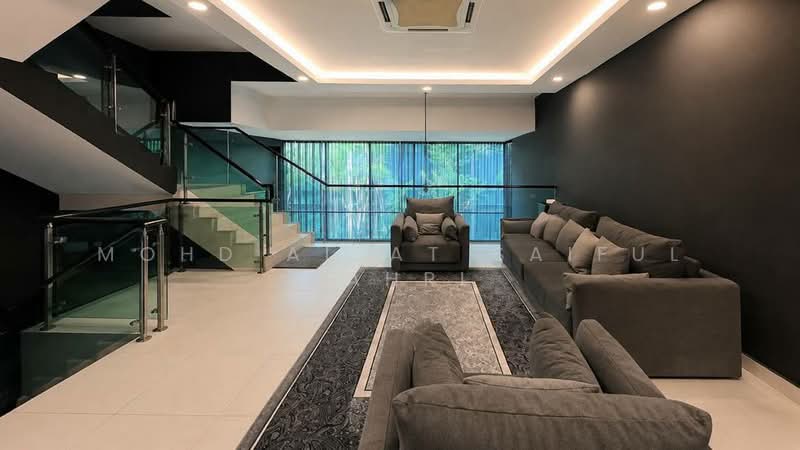 Rumah Teres 3 Tingkat untuk Dijual di Bandar Nusaputra (Puchong) - Mohd Aizat Saiful Bahri - Living Room - PropertyGuru.com.my