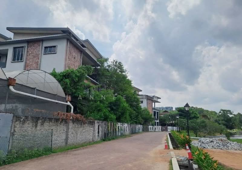 Rumah Banglo untuk Dijual di Country Heights (Kajang) - Hannee Tay - Exterior - PropertyGuru.com.my