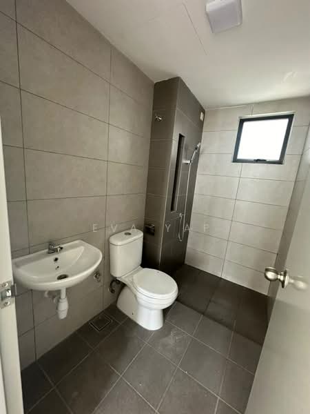 Kondominium untuk Disewa di MiNest Residence - Eva Yap - Bathroom - PropertyGuru.com.my
