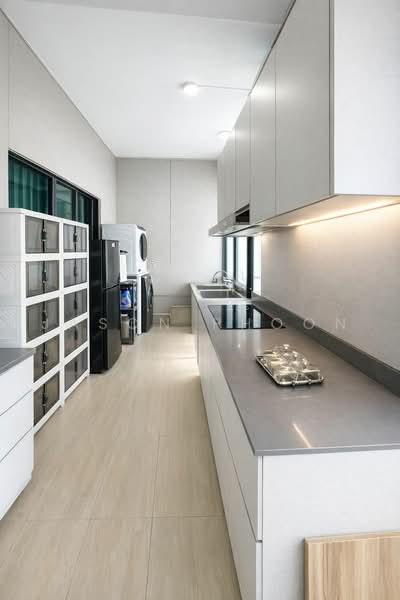 Service Residence for Sale at Sinaran @ Utropolis - Jason Phoon - Kitchen - PropertyGuru.com.my