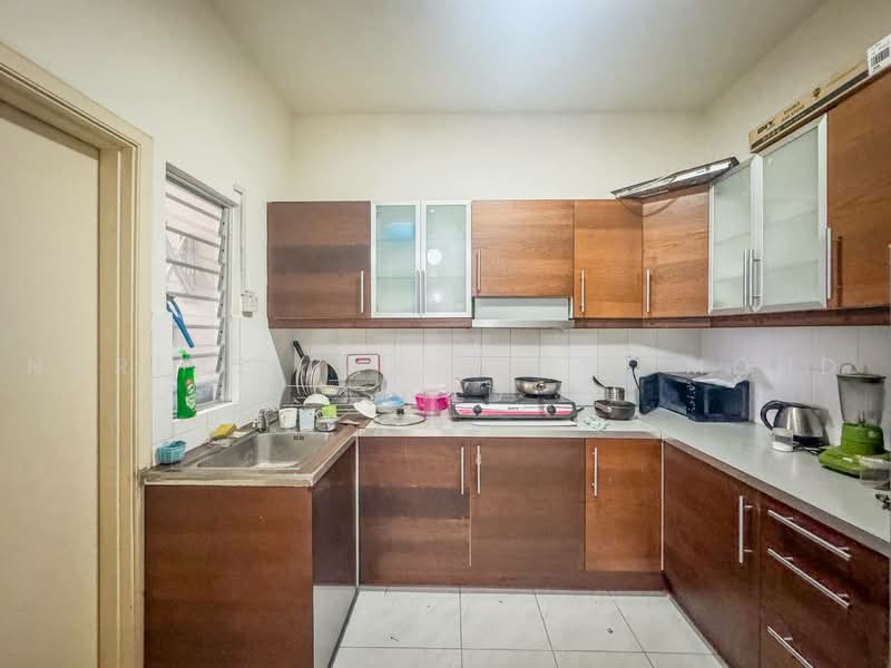 Condominium for Sale at Seri Maya Condominium - Norfazilah Binti Mohd Saad - Kitchen - PropertyGuru.com.my