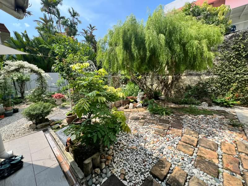 Semi-Detached House for Sale in Sungai Ara (Penang) - Enoch Tiu - Garden - PropertyGuru.com.my