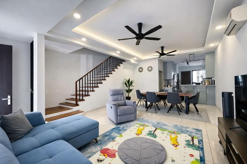 Terraced House for Sale in Elmina (Shah Alam) - Mohd Aizat Saiful Bahri - Living Room - PropertyGuru.com.my