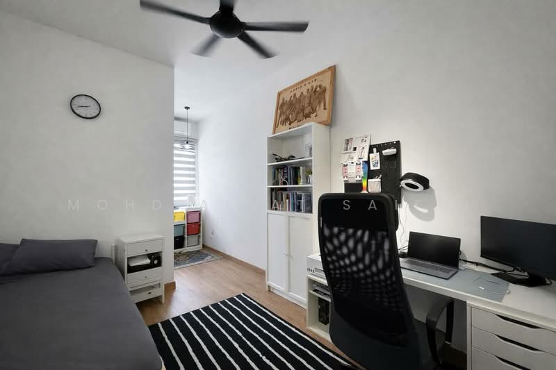 Terraced House for Sale in Elmina (Shah Alam) - Mohd Aizat Saiful Bahri - Bedroom - PropertyGuru.com.my