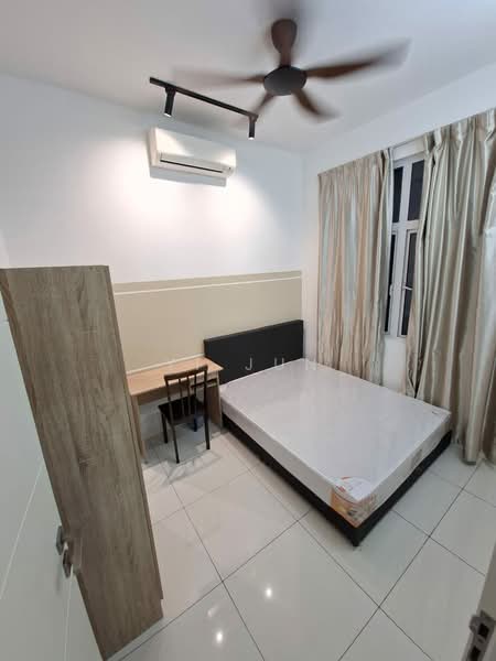 Servis Apartment untuk Disewa di Skypod Residence - Yi Jun - Bedroom - PropertyGuru.com.my