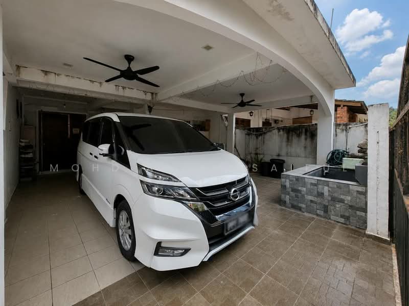 Rumah Teres 2 Tingkat untuk Dijual di Ampang Jaya (Ampang) - Mohd Aizat Saiful Bahri - Exterior - PropertyGuru.com.my