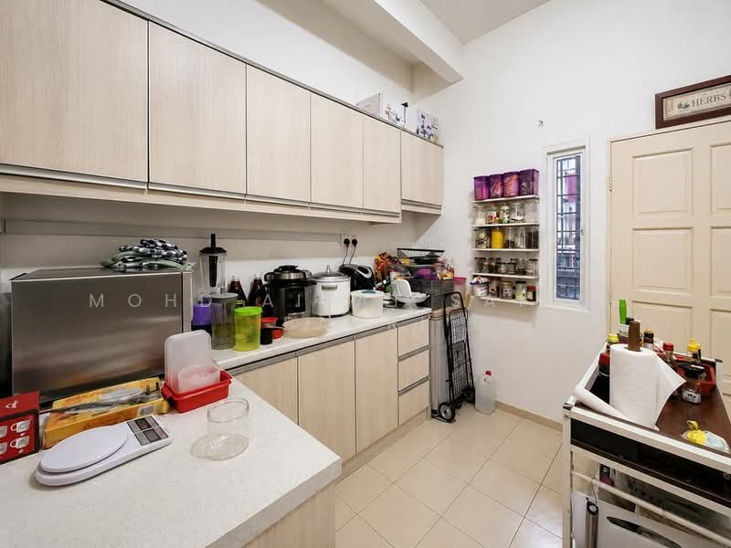 Rumah Teres 2 Tingkat untuk Dijual di Ampang Jaya (Ampang) - Mohd Aizat Saiful Bahri - Kitchen - PropertyGuru.com.my
