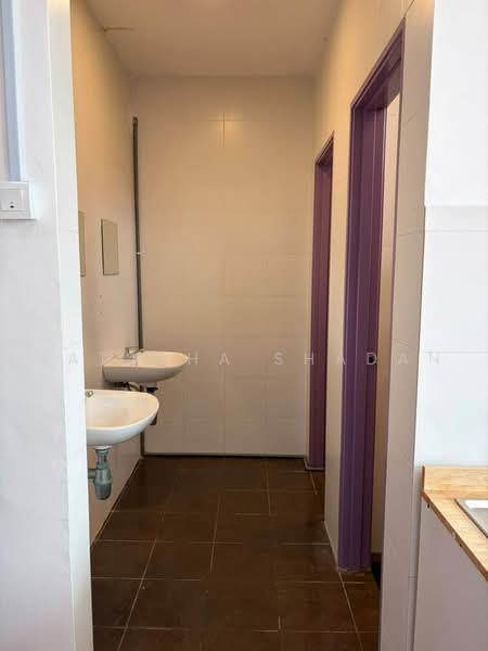 Shop / Office for Rent in Kota Kemuning (Shah Alam) - Natasha Shadan - Interior - PropertyGuru.com.my