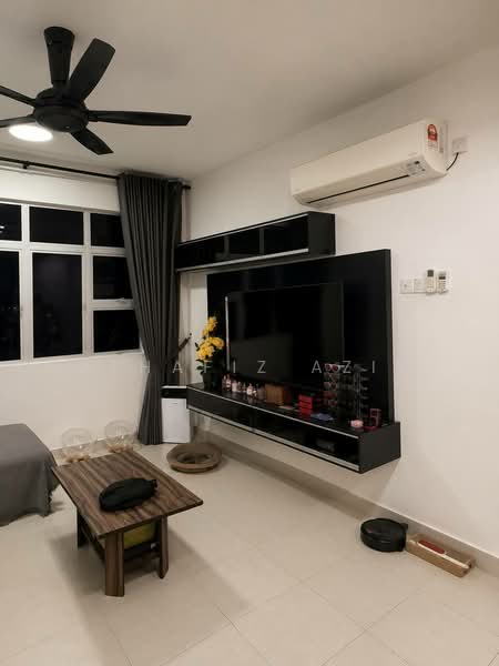 Pangsapuri untuk Dijual di Residensi Tebrau (PR1MA Tebrau) - ALHAFIZ AZIS - Living Room - PropertyGuru.com.my