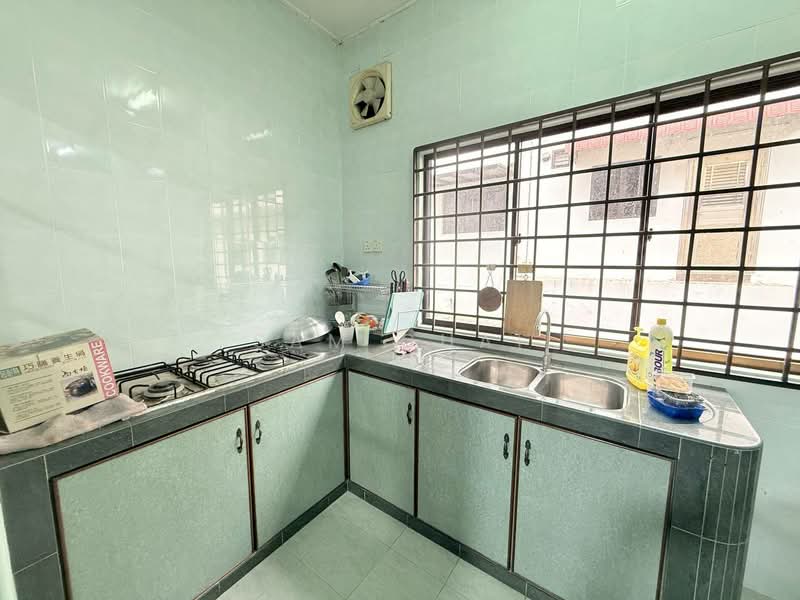 Rumah Teres 2 Tingkat untuk Dijual di Johor Bahru (Johor) - Sam Chai - Kitchen - PropertyGuru.com.my