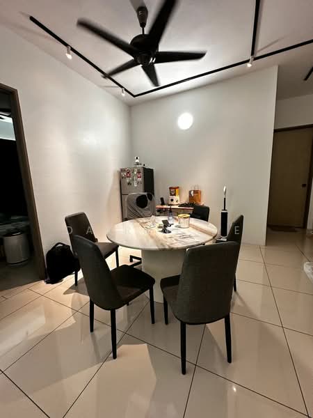 Condominium for Sale at The Clovers - Darren Lye - Dining Room - PropertyGuru.com.my
