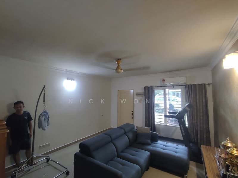Rumah Teres 2 Tingkat untuk Dijual di Ampang Jaya (Ampang) - Nick Wong - Living Room - PropertyGuru.com.my