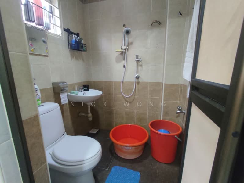 Rumah Teres 2 Tingkat untuk Dijual di Ampang Jaya (Ampang) - Nick Wong - Bathroom - PropertyGuru.com.my