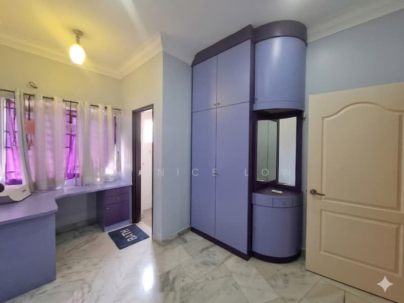 Rumah Teres 2.5 Tingkat untuk Dijual di Taman Puchong Impian (Puchong) - Shanice Low - Bedroom - PropertyGuru.com.my
