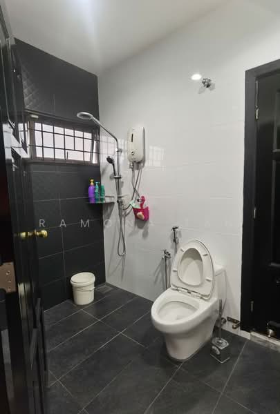 Bungalow House for Sale in Ujong Pasir (Melaka City) - Ramona Tan - Bathroom - PropertyGuru.com.my