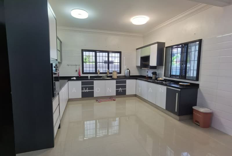 Bungalow House for Sale in Ujong Pasir (Melaka City) - Ramona Tan - Kitchen - PropertyGuru.com.my