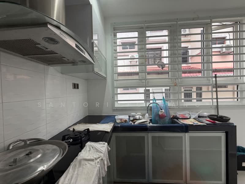 Rumah Teres 3 Tingkat untuk Dijual di Johor Bahru (Johor) - Santorinic Wang - Kitchen - PropertyGuru.com.my