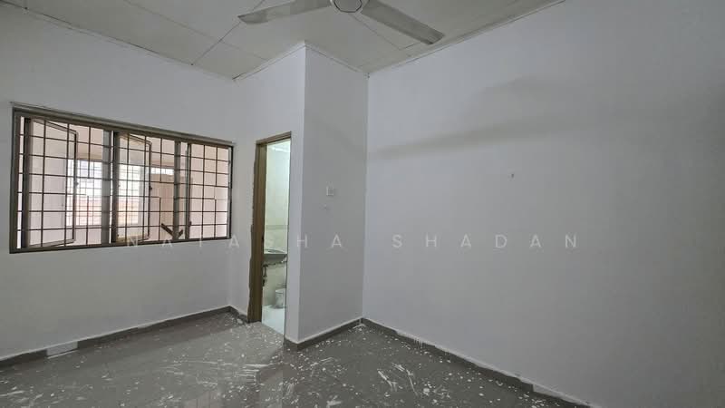 Rumah Teres 2 Tingkat untuk Dijual di Seksyen 13 (Shah Alam) - Natasha Shadan - Interior - PropertyGuru.com.my