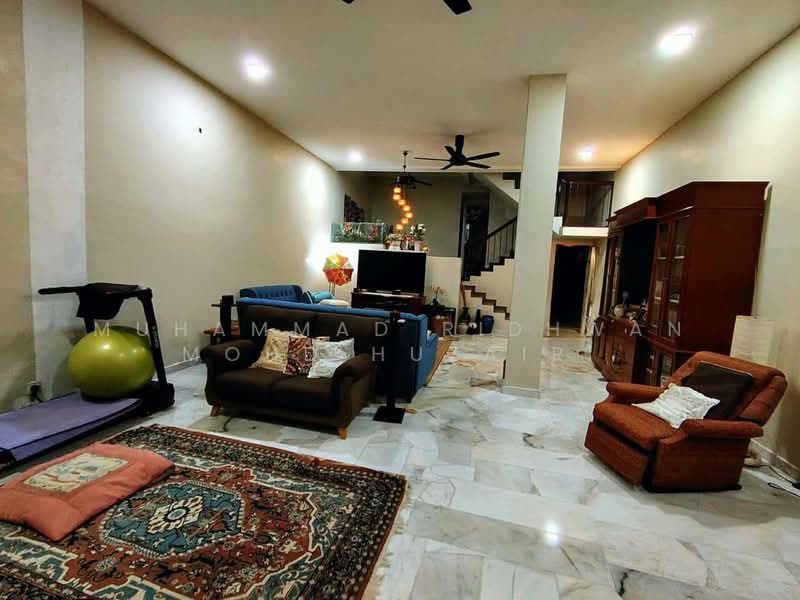 Rumah Teres 2.5 Tingkat untuk Dijual di Ampang Jaya (Ampang) - Muhammad Ridhwan Mohd Huzairi - Living Room - PropertyGuru.com.my