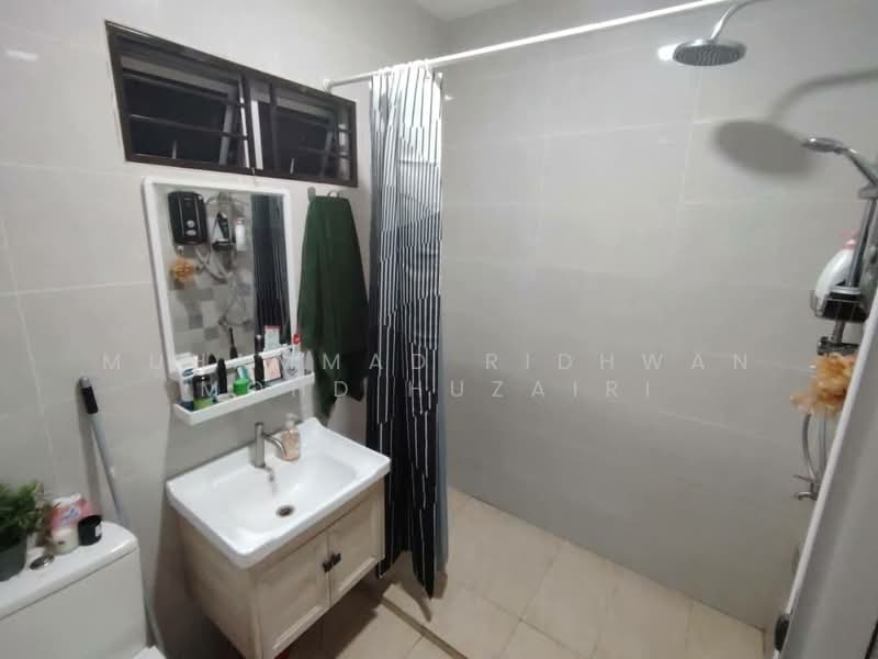 Rumah Teres 2.5 Tingkat untuk Dijual di Ampang Jaya (Ampang) - Muhammad Ridhwan Mohd Huzairi - Bathroom - PropertyGuru.com.my