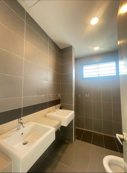 Semi-Detached House for Rent in Telok Panglima Garang (Selangor) - Jack Lim - Bathroom - PropertyGuru.com.my