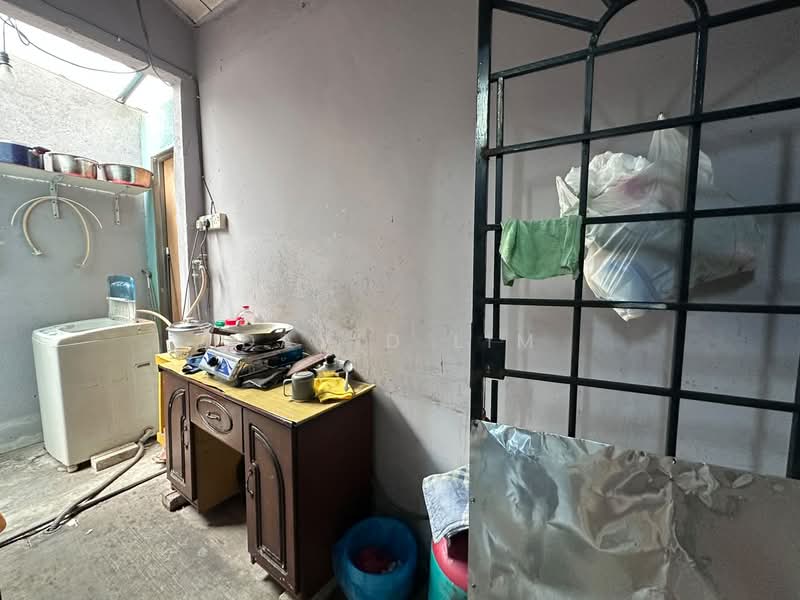 Terraced House for Sale in Rawang (Selangor) - David Lim - Kitchen - PropertyGuru.com.my