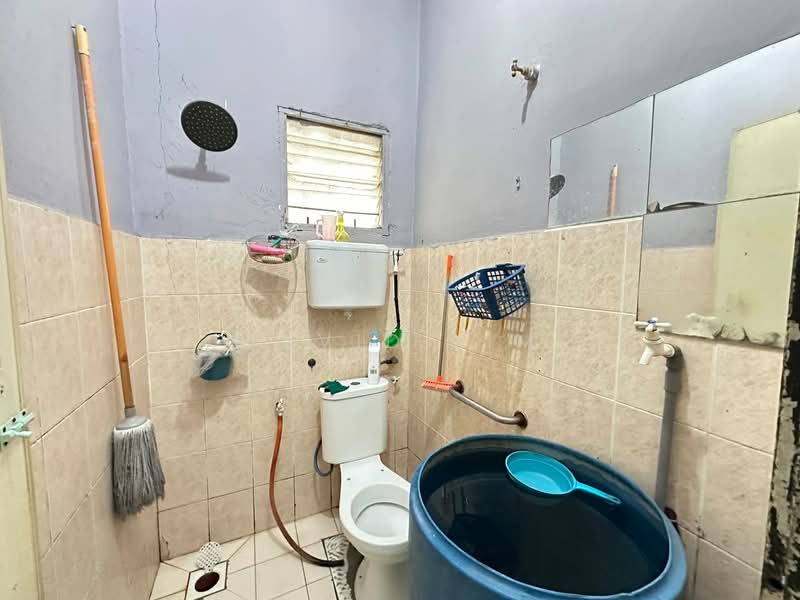 Terraced House for Sale in Rawang (Selangor) - David Lim - Bathroom - PropertyGuru.com.my