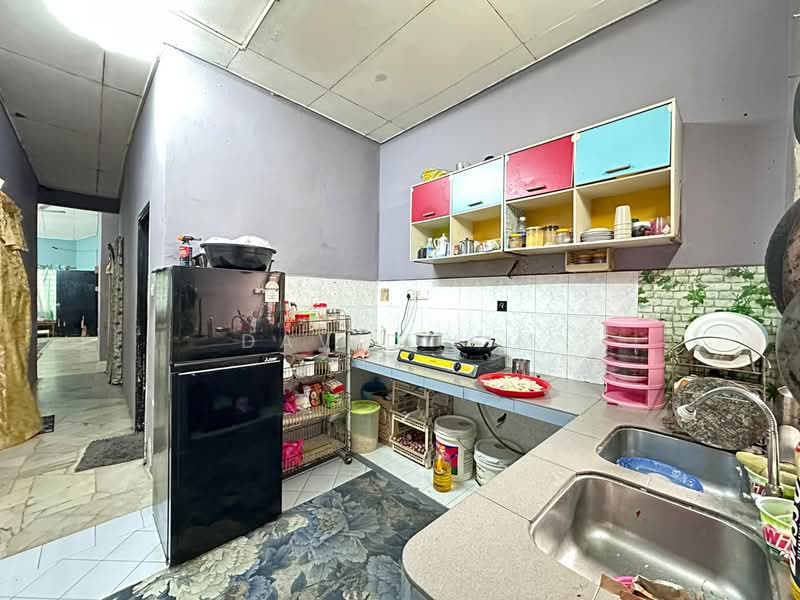 Terraced House for Sale in Rawang (Selangor) - David Lim - Kitchen - PropertyGuru.com.my