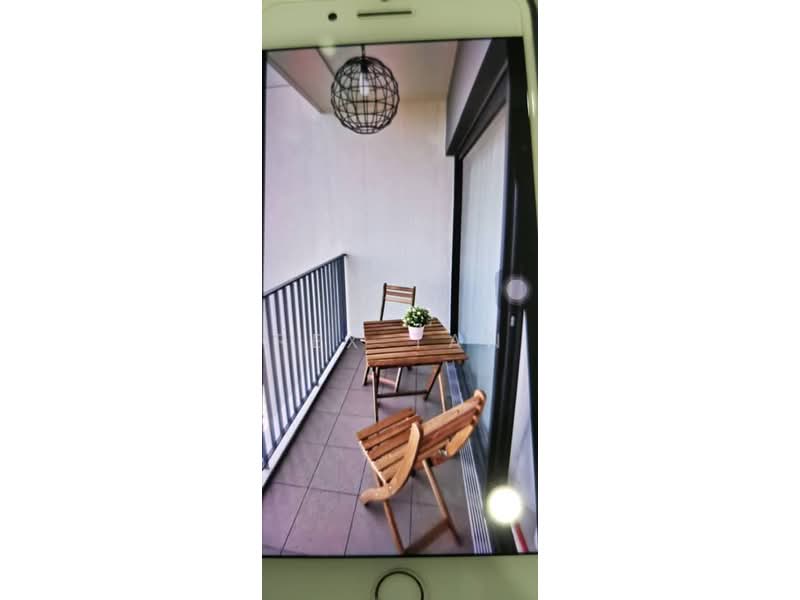Kondominium untuk Dijual di Westside Three - Rex Tan - Balcony - PropertyGuru.com.my