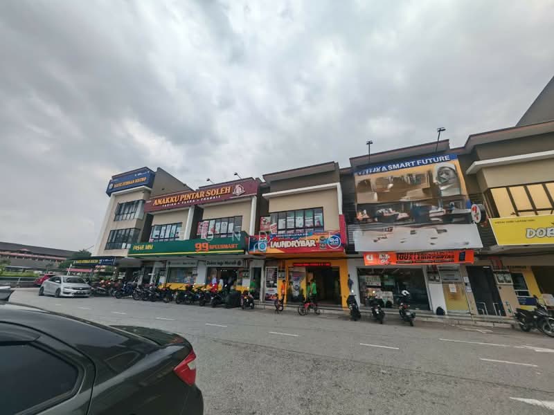Shop / Office untuk Dijual di Bandar Baru Kundang (Rawang) - Bond Lee - Exterior - PropertyGuru.com.my