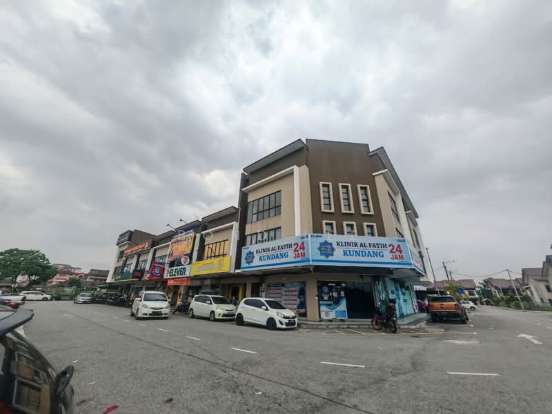 Shop / Office untuk Dijual di Bandar Baru Kundang (Rawang) - Bond Lee - Exterior - PropertyGuru.com.my