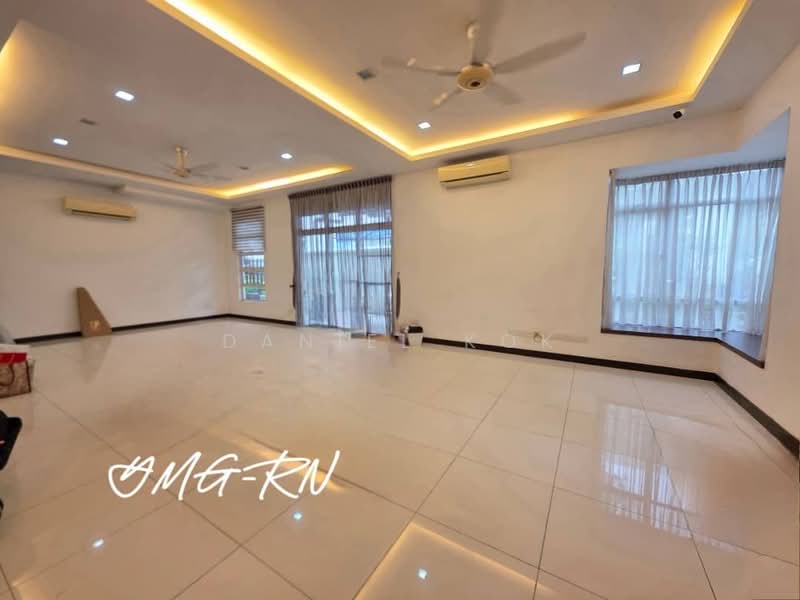 Rumah Berkembar untuk Dijual di Setia Eco Park (Setia Alam) - Daniel Kok - Living Room - PropertyGuru.com.my