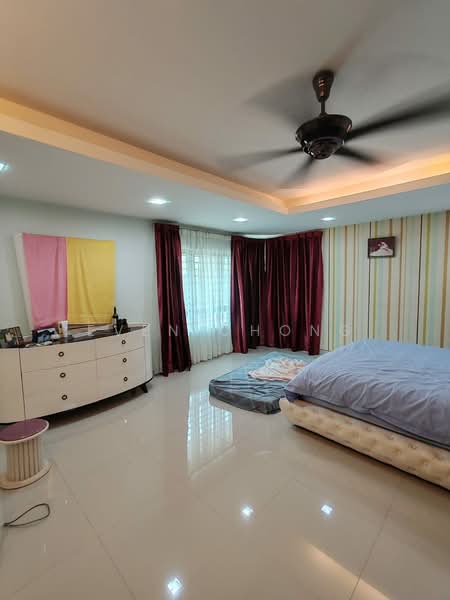 Semi-Detached House for Sale in Taman Bukit Suria (Cheras) - Even Chong - Bedroom - PropertyGuru.com.my