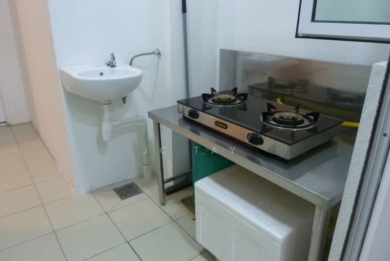 Condominium for Rent at Scenaria @ North Kiara Hills - JC Tay - Kitchen - PropertyGuru.com.my