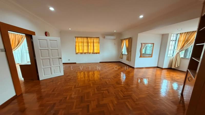 2-storey Terraced House for Rent in Perling (Johor) - Kelvin Chee - Living Room - PropertyGuru.com.my