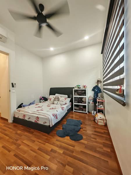 Semi-Detached House for Rent in Eco Ardence (Setia Alam) - Bing Bing - Bedroom - PropertyGuru.com.my