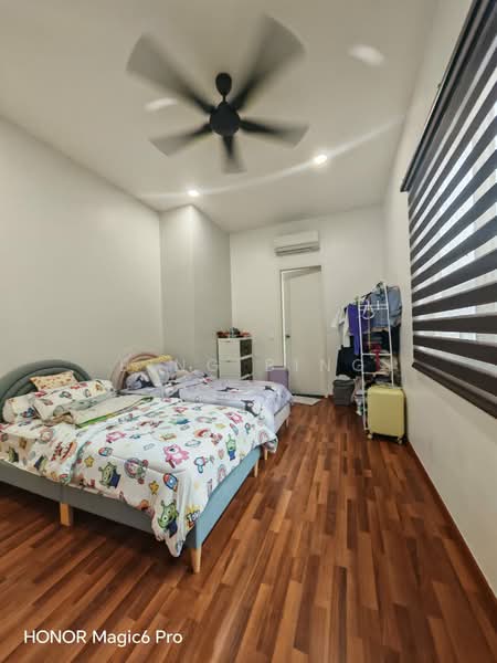 Semi-Detached House for Rent in Eco Ardence (Setia Alam) - Bing Bing - Bedroom - PropertyGuru.com.my