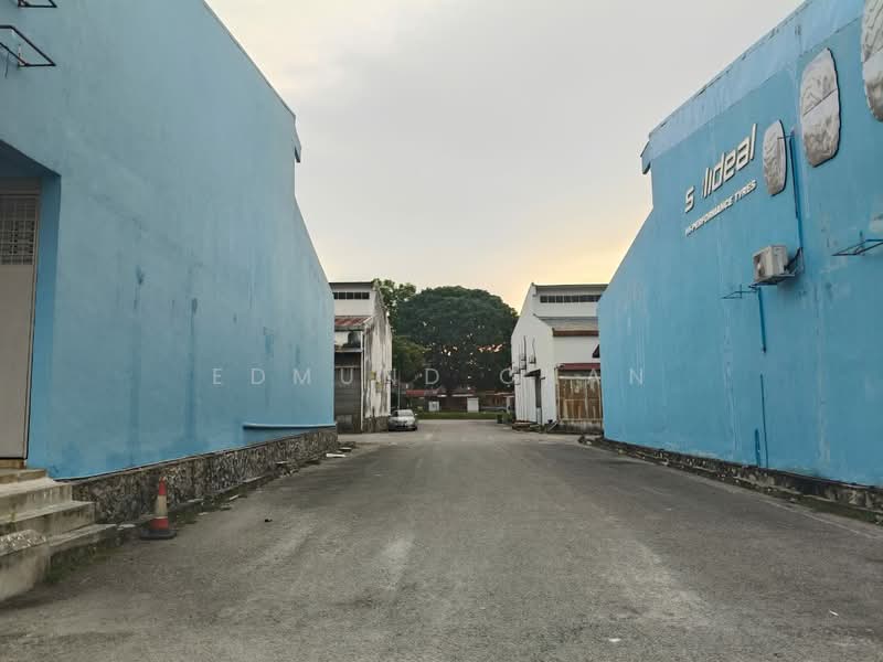Terrace Factory for Sale in Bandar Bukit Puchong 2 (Puchong) - Edmund Chan - Exterior - PropertyGuru.com.my